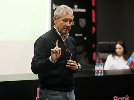 AFFA-da Sabah klubunun futbolçuları ilə görüş keçirilib