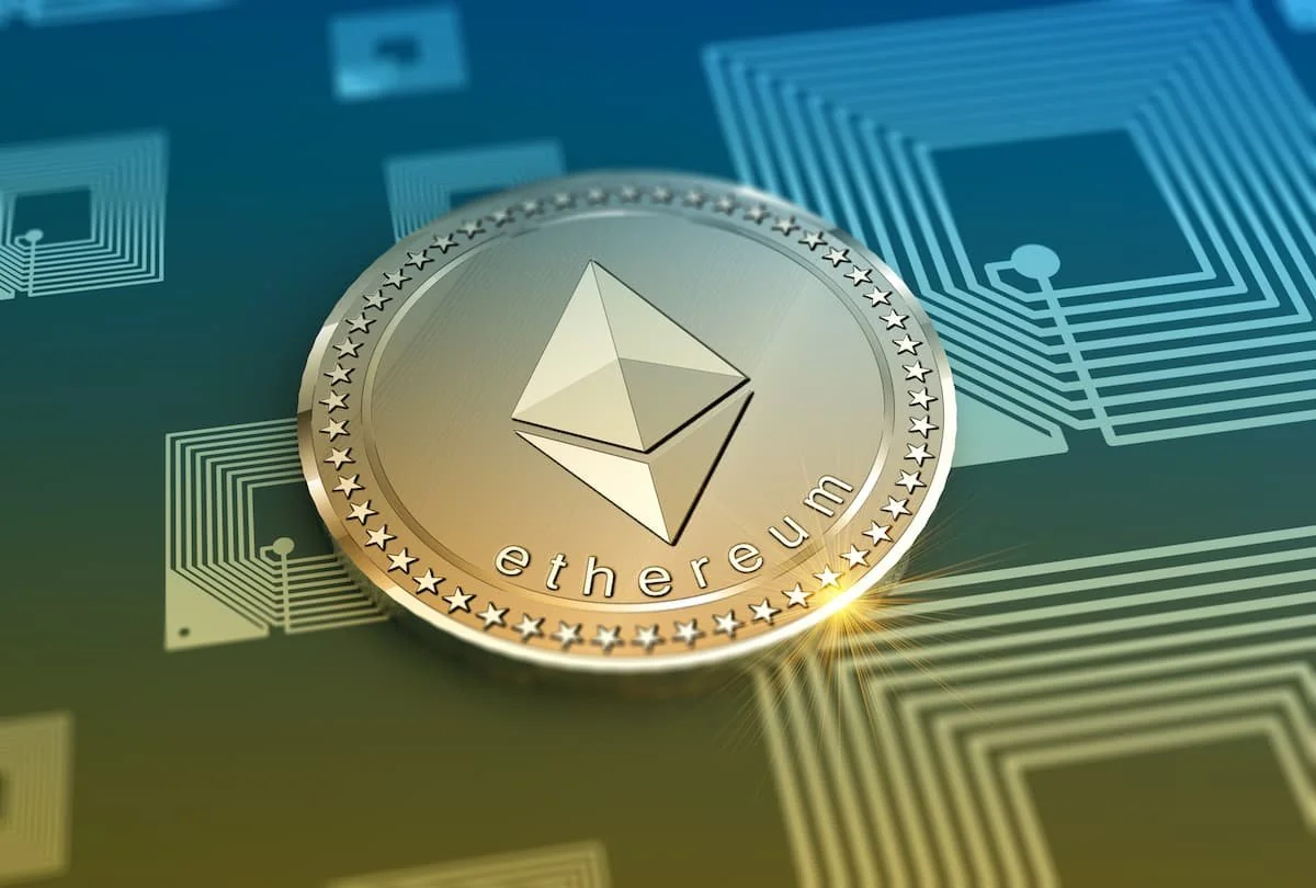 Курс Ethereum впервые превысил 3 тысячи долларов