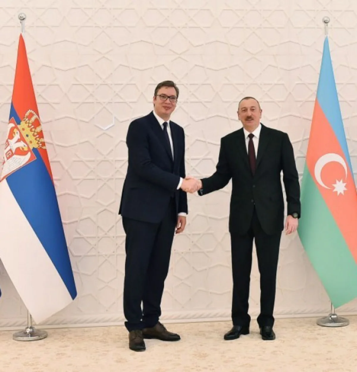 Serbian President makes phone call to Ilham Aliyev
