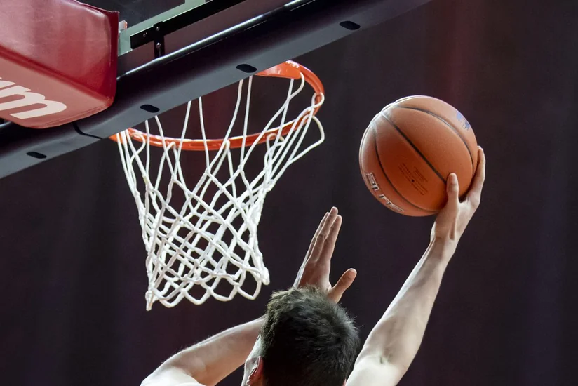 NBA-da daha 2 oyunçu koronavirusa yoluxdu