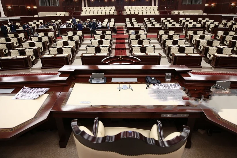 “Milli Məclis” jurnalının çap işləri ilə bağlı sorğu elan olunub