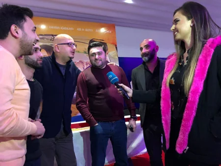 В “CinemaPlus Xəmsə коллектив Kəklikotu раздал автографы