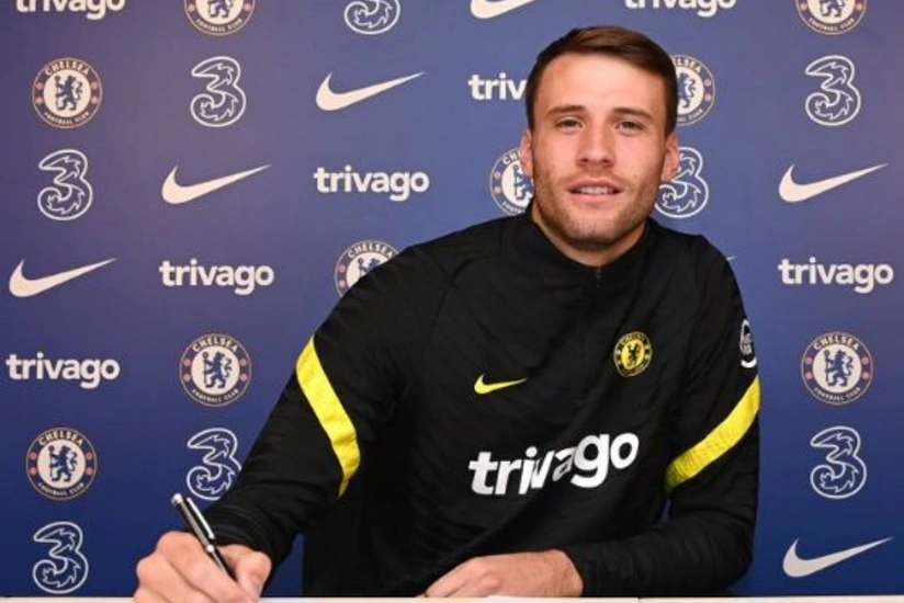 Çelsi yeni qapıçı transfer edib