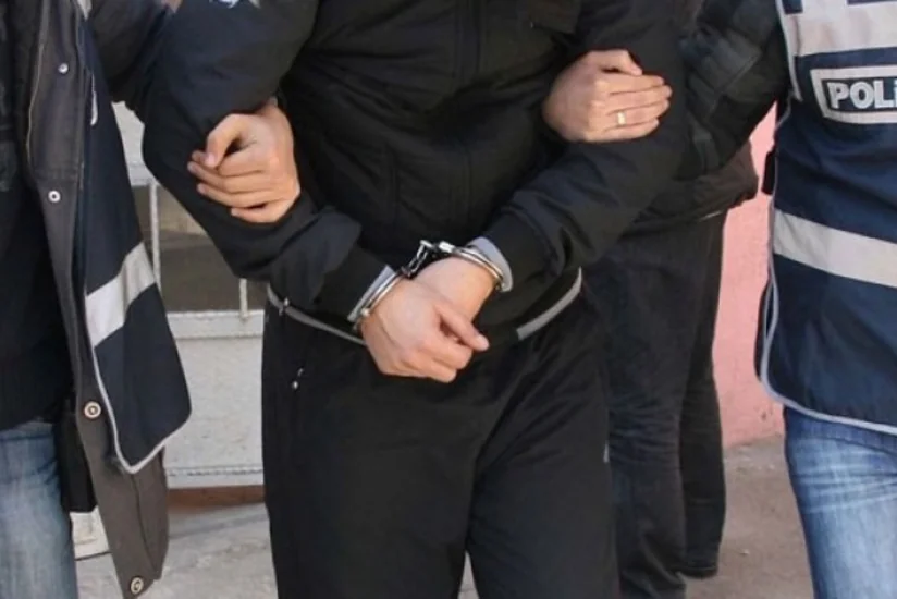 Türkiyənin “Sözçü” qəzetinin sahibi və 3 əməkdaşı barəsində həbs qərarı verilib