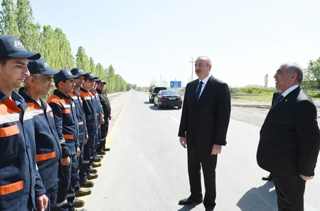 Prezident Xaçmazda avtomobil yolunun açılışında iştirak edib - YENİLƏNİB