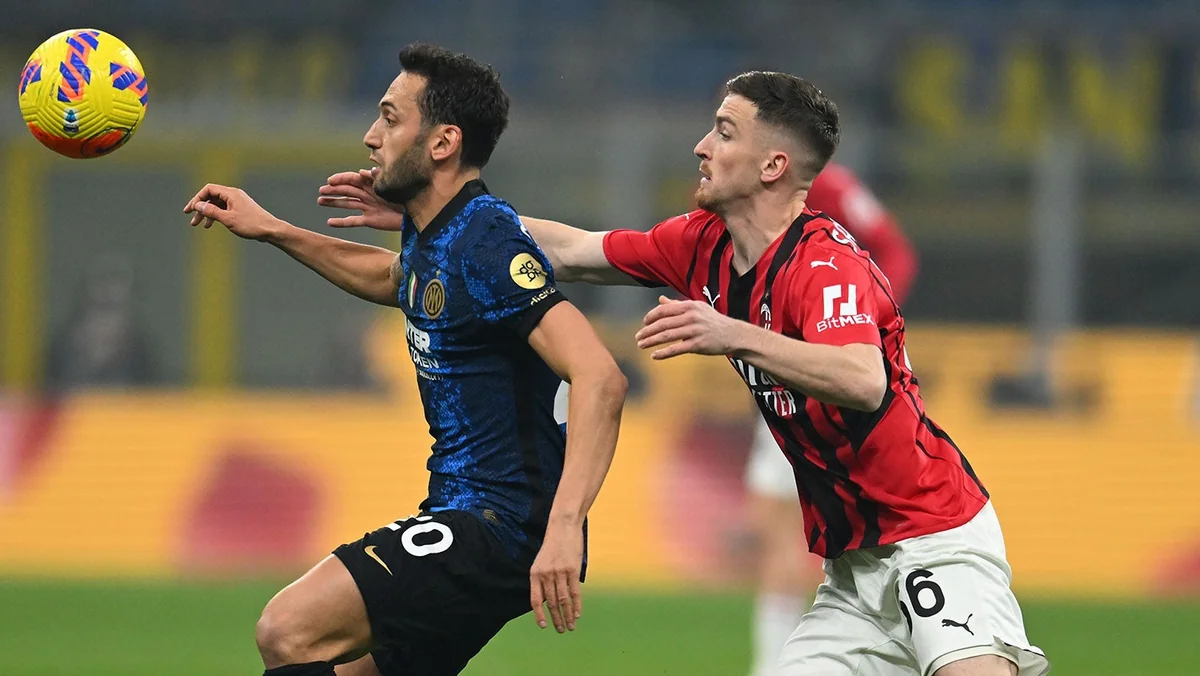 İtaliya Kuboku: Milan derbisində qalib müəyyənləşməyib