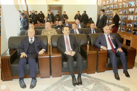Qarsda Azərbaycanın diplomatik xidmət orqanlarının 100 illiyi medalı sahiblərinə təqdim edilib