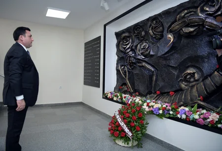 ADNSU-da 30 aprel terror hadisəsi qurbanlarının xatirəsi yad edilib