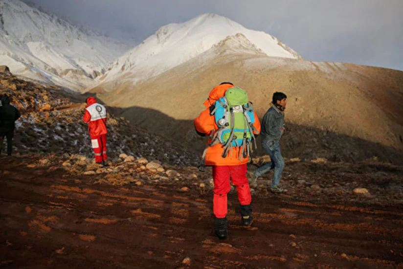 Спасатели смогли добраться до тел погибших при авиакатастрофе в Иране
