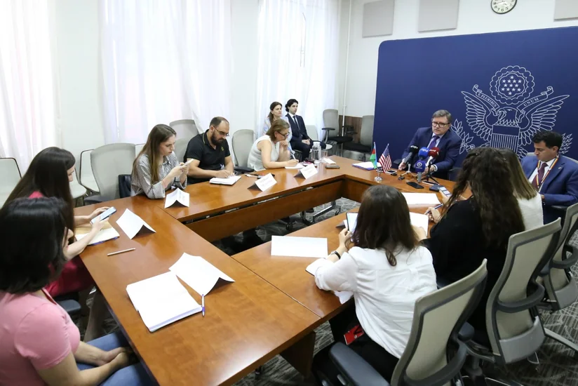 О'Брайен: Азербайджан смог изменить политику в регионе, что привело к установлению мира