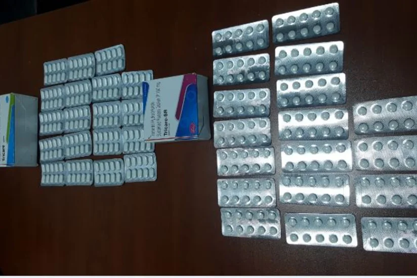 Azərbaycanda Hindistan vətəndaşından 370 ədəd Tramadol həbləri aşkarlanıb