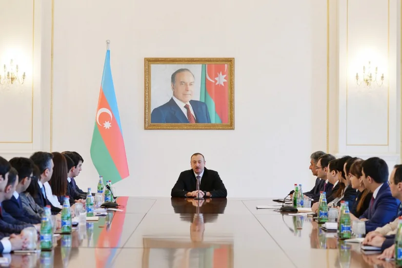 Prezident İlham Əliyev Azərbaycan gənclərinin bir qrupu ilə görüşüb