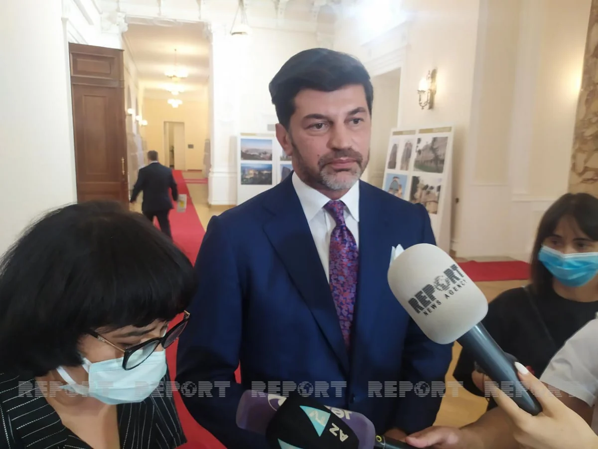 Kaxa Kaladze: Bakı gözəlliyi və mədəniyyətilə seçilir