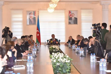 Ermənistandakı Azərbaycan mədəni irsinin vəziyyəti ilə bağlı toplantı keçirilib