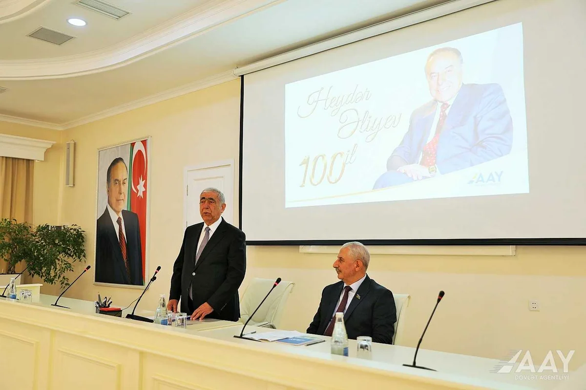 Saleh Məmmədov: “Ulu Öndər Heydər Əliyev yol təsərrüfatının fəaliyyətində tənəzzülə son qoyub”