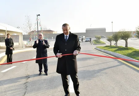 Prezident İlham Əliyev Bakı Ağ Şəhərdə mərkəzi bulvar küçəsinin açılışında iştirak edib - YENİLƏNİB-2