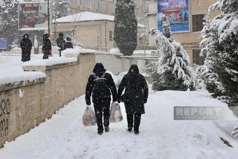 Cəlilabadda gün ərzində 4 nəfər buzlu yolda yıxılaraq travma alıb