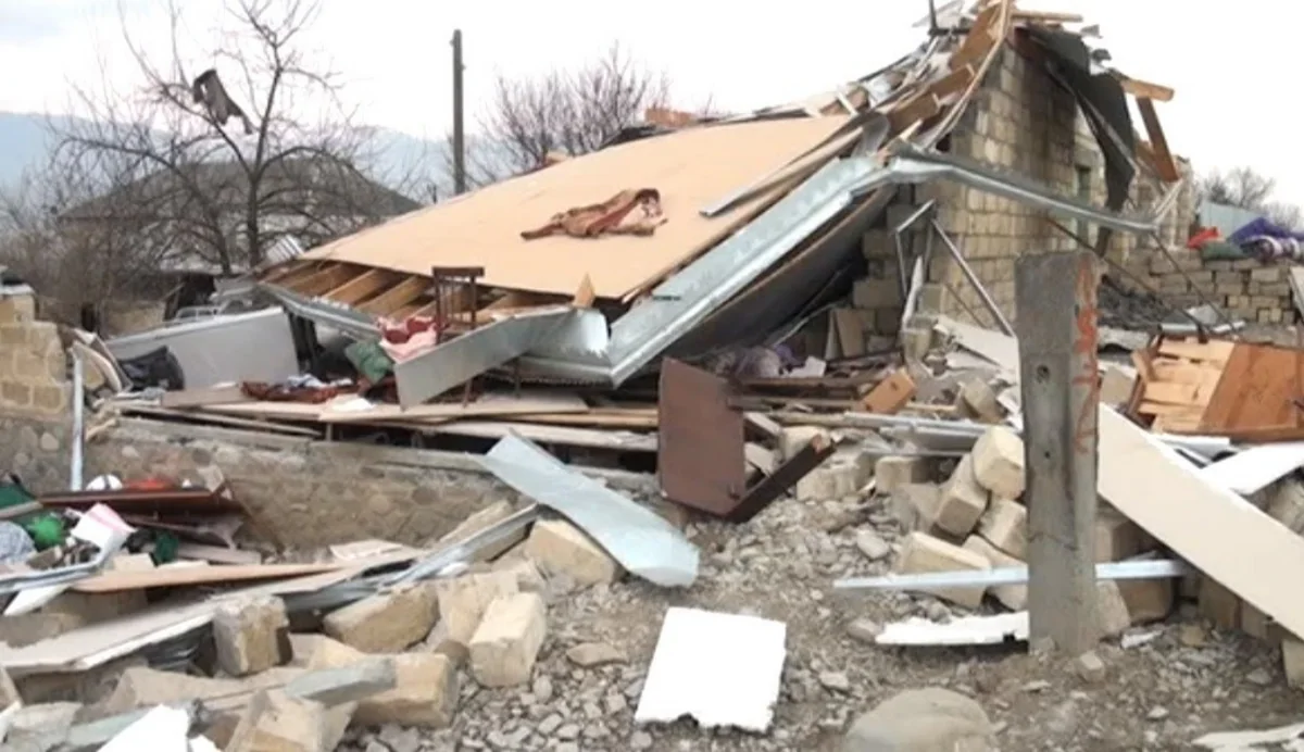 В Евлахе произошел взрыв, есть пострадавший