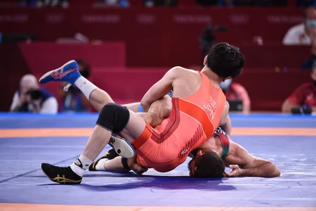 Tokio-2020: Hacı Əliyev gümüş, Mariya Stadnik bürünc medal qazanıb