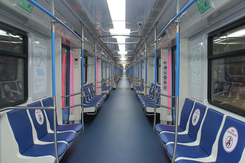 Bakı metrosunda xəttə yeni qatarlar buraxılır