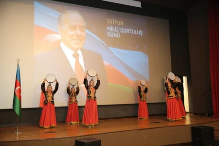 Xəzər rayonunda Milli Qurtuluş Günü münasibəti ilə tədbir keçirilib