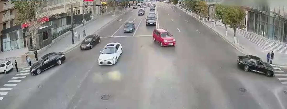 Bakıda daha bir yolayırıcında hərəkətin idarə olunmasında dəyişiklik edilib