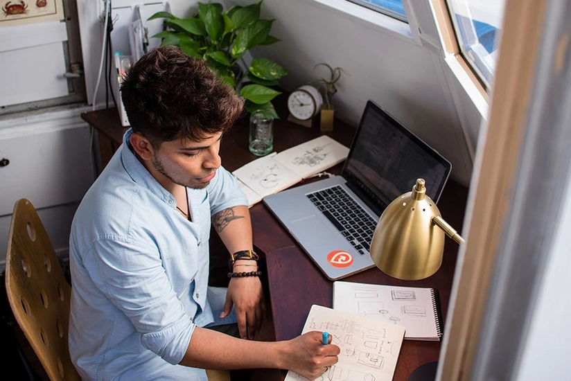 Evdən işləmək iş əmsalına necə təsir edir?