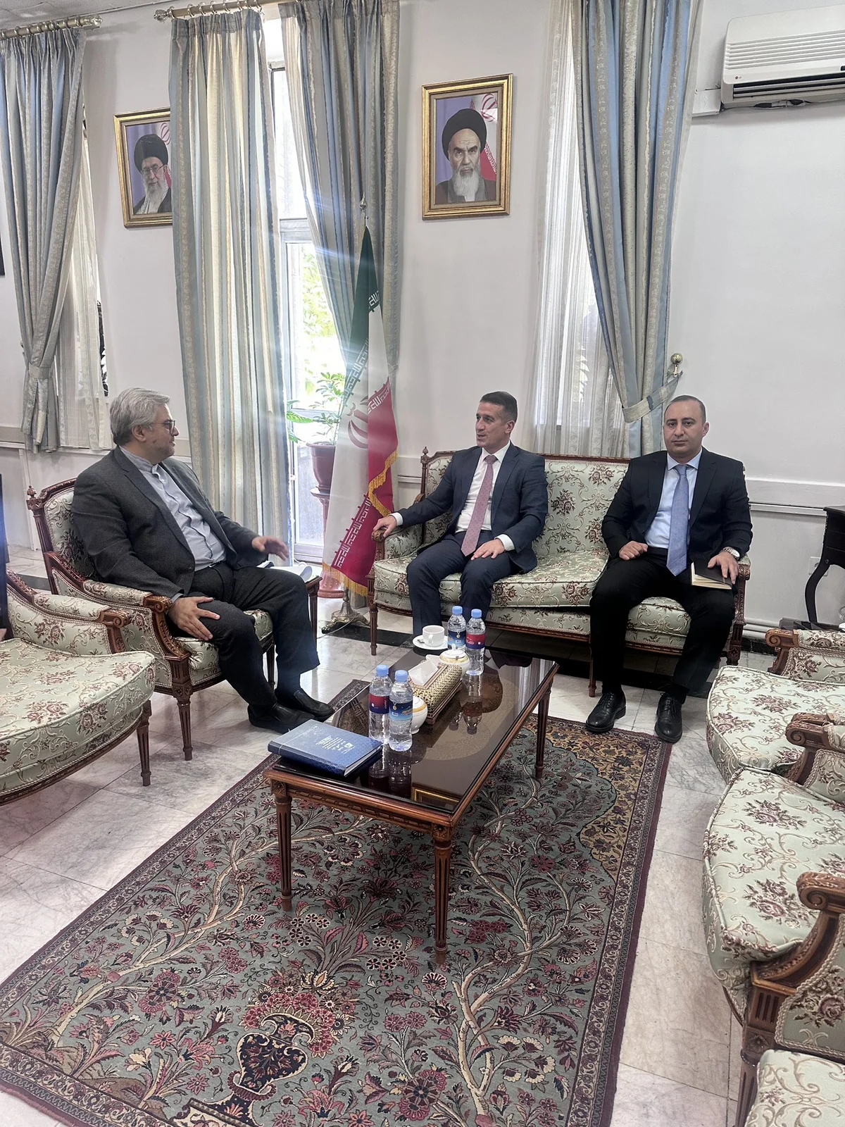 İran XİN-də Azərbaycanla əlaqələr müzakirə edilib
