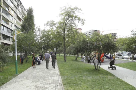 Xətaidə üç şəhidin xatirə lövhəsinin açılışı olub