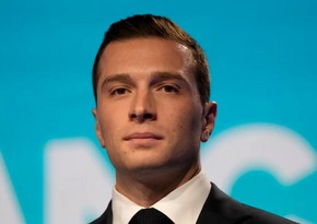 French far-right leader calls for immigration referendum
