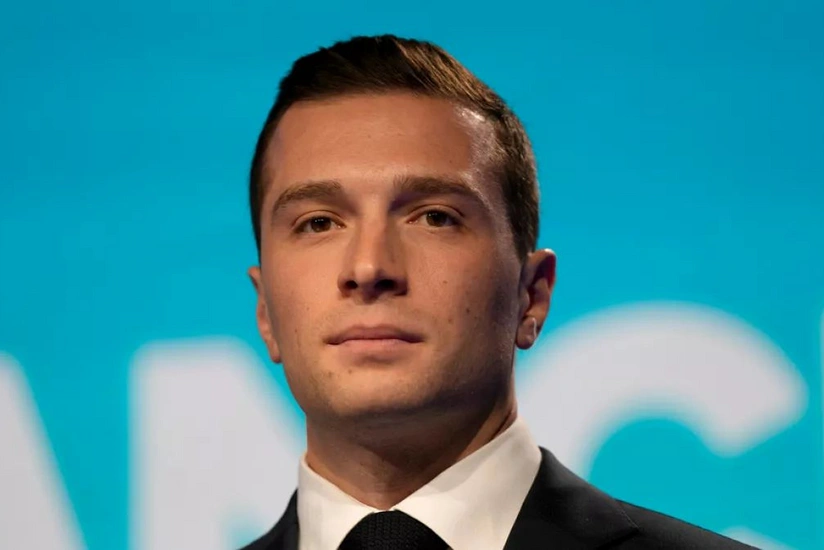 French far-right leader calls for immigration referendum