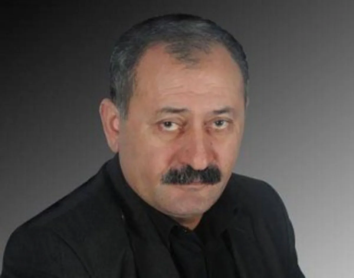 Əməkdar artist ad gününü televiziyada qeyd edir