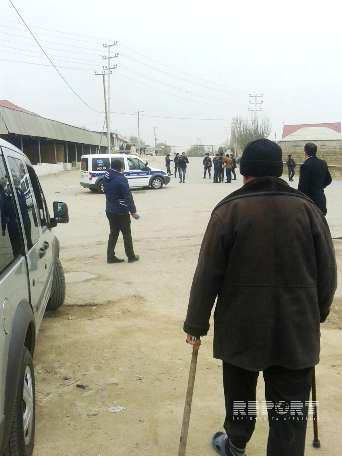 ​Polis Nardaran sakinindən silah və narkotik maddə götürüb