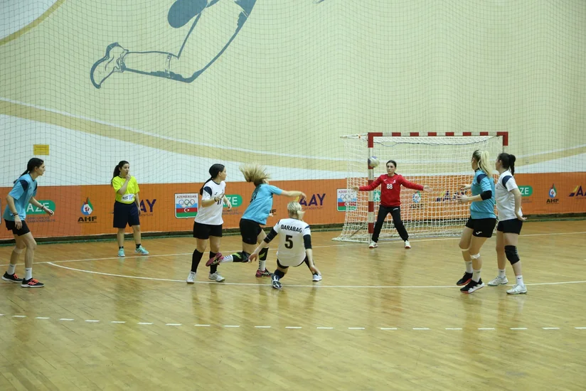 Həndbol üzrə Azərbaycan çempionatlarında növbəti oyunlar keçirilib