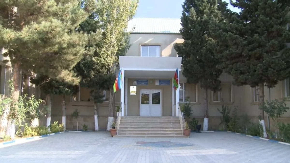 Sumqayıtda məktəb direktorunun müəllimlərdən pul tələb etməsi barədə səs yazısı araşdırılır