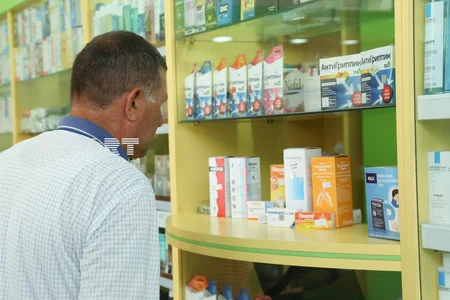 Dövlət qurumları dərmanların yeni qiymətlərlə satılmasına nəzarət edirlər - REPORTAJ