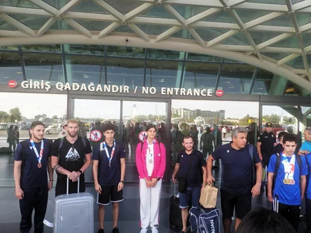 Millinin baş məşqçisi: 7 idmançının 10 medal qazanması üzgüçülüyün inkişafını göstərir