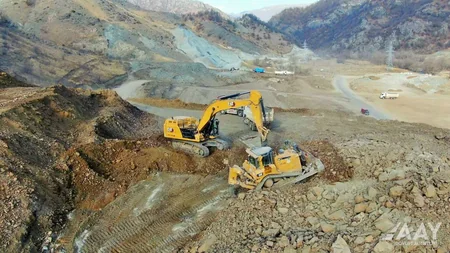 Kəlbəcər-Laçın avtomobil yolunun inşası davam etdirilir