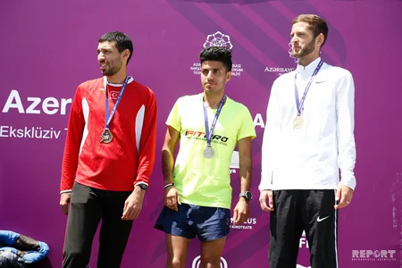 “Bakı Marafonu 2018”in qalibləri mükafatlandırılıb - FOTOREPORTAJ