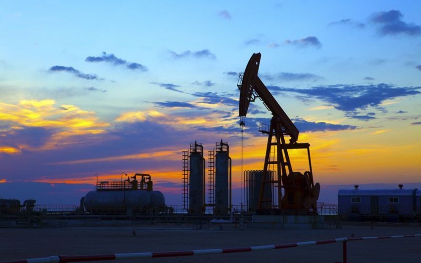 “Brent” markalı neftin qiyməti 71 dolları ötüb