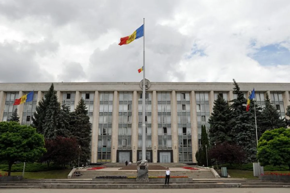 Moldova's Cabinet of Ministers approves initiative to extend state of emergency