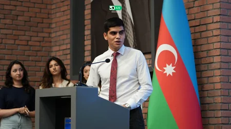 Fərid Qayıbov nazirliyin dəstəyi ilə beynəlxalq tədbirlərdə iştirak etmiş gənclərlə görüşüb