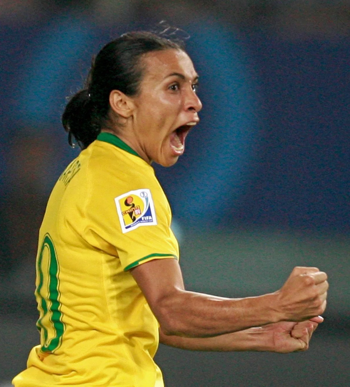 Braziliyalı qadın futbolçu dünya çempionatları tarixinin yeni bombardiri olub - FOTO