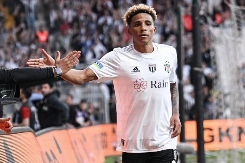 “Neftçi” ilə oyun ərəfəsində “Beşiktaş” aparıcı futbolçusunu sata bilər