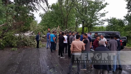 Bakı-Şamaxı-Yevlax avtomobil yolu birtərəfli bağlanıb - YENİLƏNİB