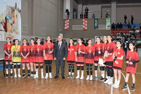 Qız voleybolçuların muxtar respublika birinciliyində qalib məlum olub
