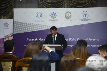 Tbilisidə “Regionda gənclərin və medianın sülhə dəstəyi” adlı forum keçirilir