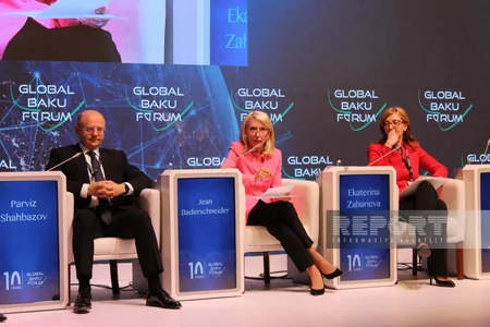Panel session on new energy and transport corridors in Eurasian zone held within Global Baku Forum
