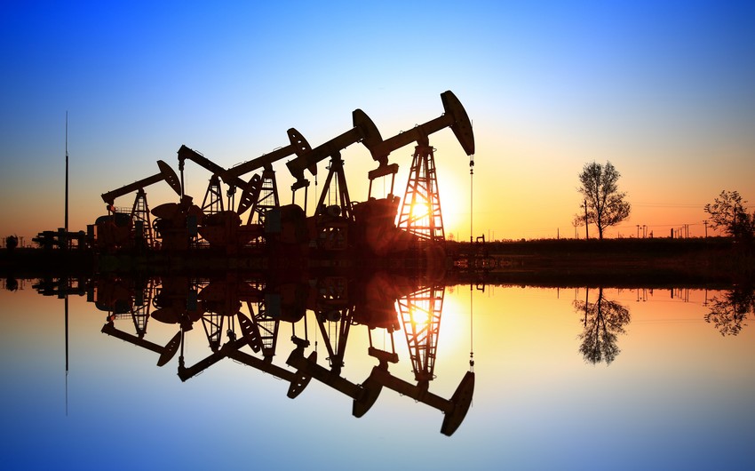Азербайджан сократил поставки нефти в Турцию 