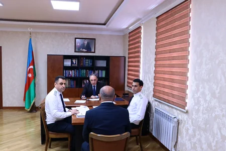Baş prokuror paytaxtın Nizami rayonunda vətəndaşları qəbul edib